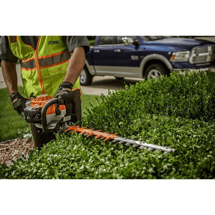 STIHL® HS 82 R