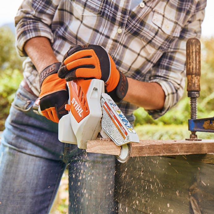 STIHL® GTA 26 Cordless Pruner
